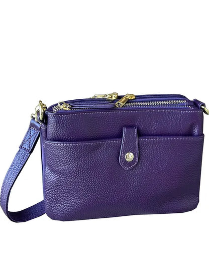 Front Clasp Compact Purse